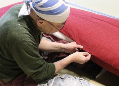 This is how Japanese sleeping Futon are made. 　By JapanMade