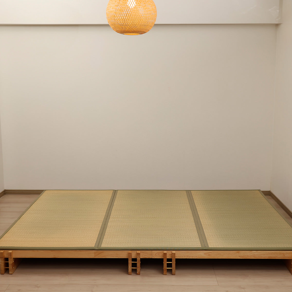 Rush Grass Tatami Mattress - Foldable Type