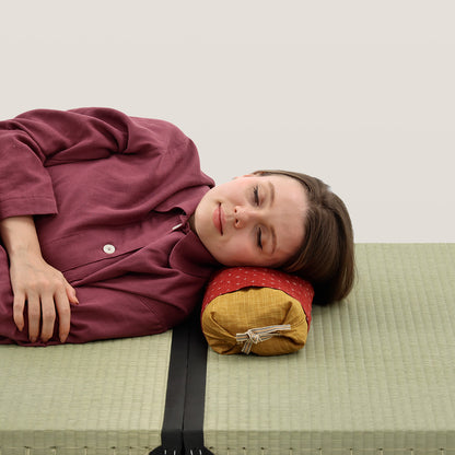 Adjustable height  Hinoki Wood Cubes Pillow