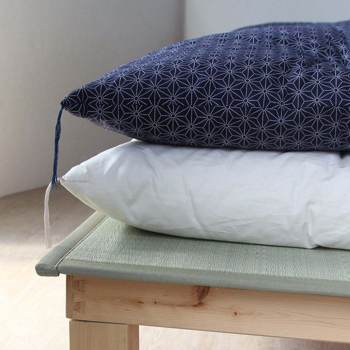 Colchão Topper Japonês Futon, Artesanalmente 30% Mais Fino (Tecido: Padrão Folha de Linho Asanoha, Algodão Natural 100%)