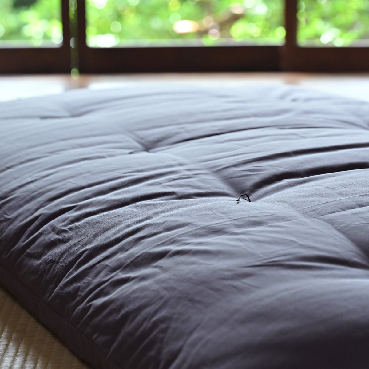 GOTS Certified Japanese Futon Mattress, Artisan Handmade (Fabric: Organic Cotton, Filling: Organic Cotton 100%) Amagumo Gray