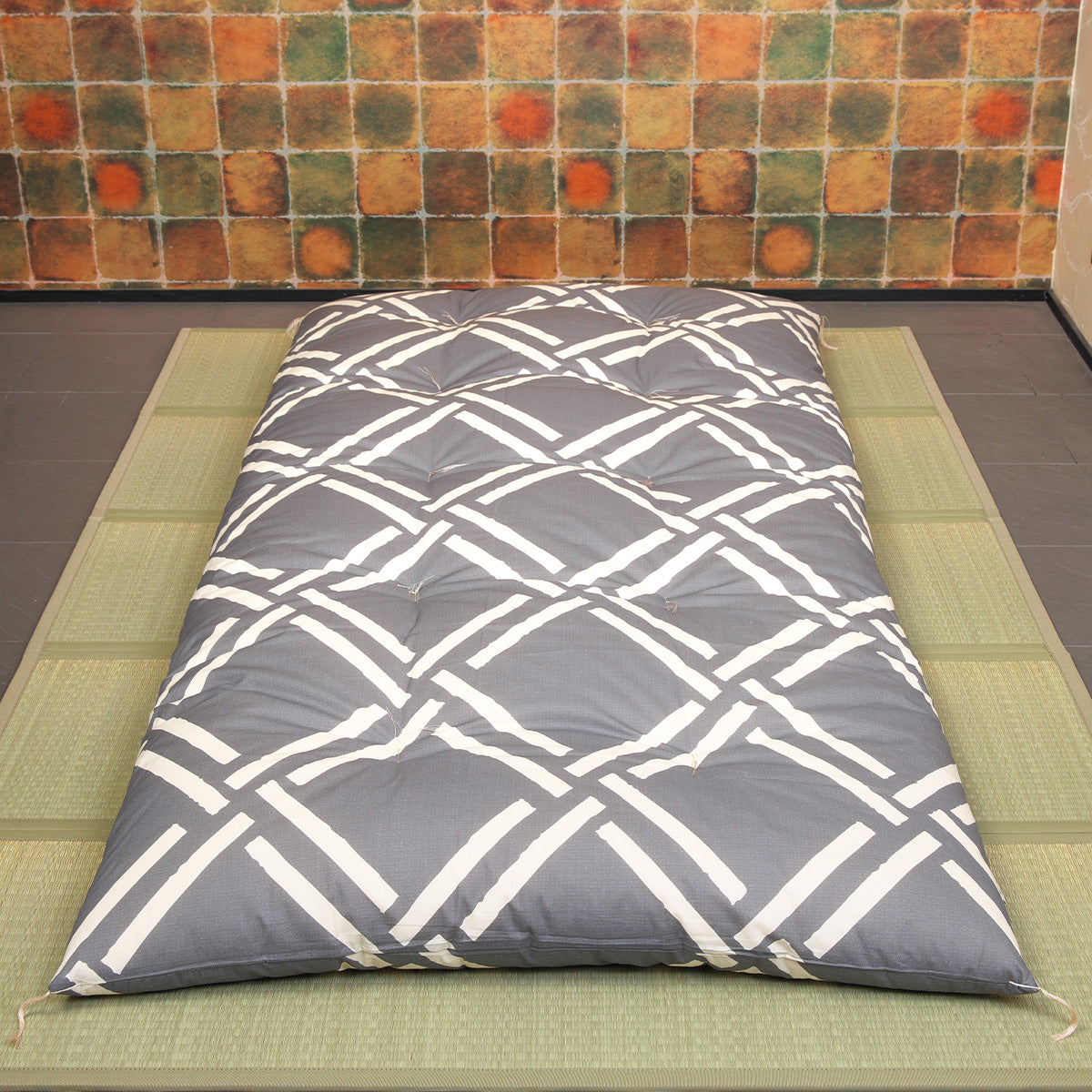 Japanese Futon Mattress, Artisan Handmade (Fabric: Japandi Futae-bishi Trellis)