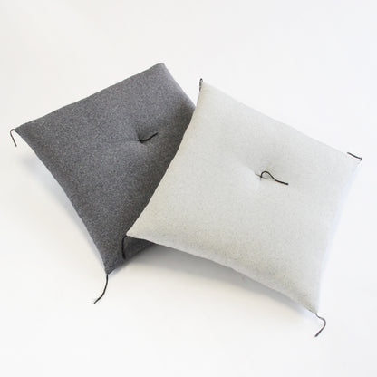 Zabuton Cushion – Edo Komon Uzumaki – Meisen size