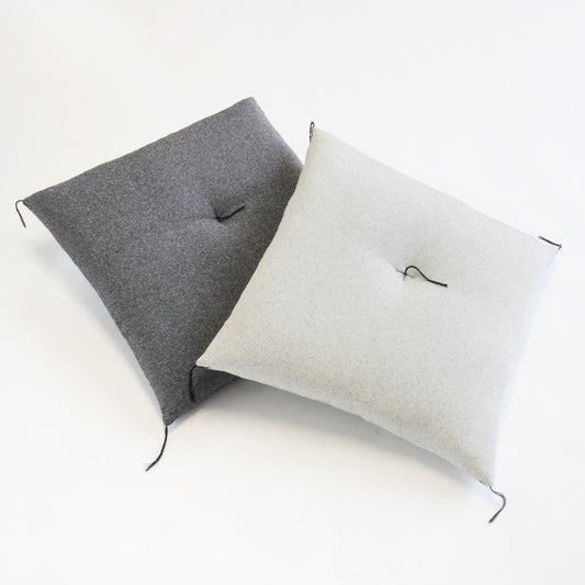 Zabuton Cushion – Edo Komon Uzumaki – Meisen size